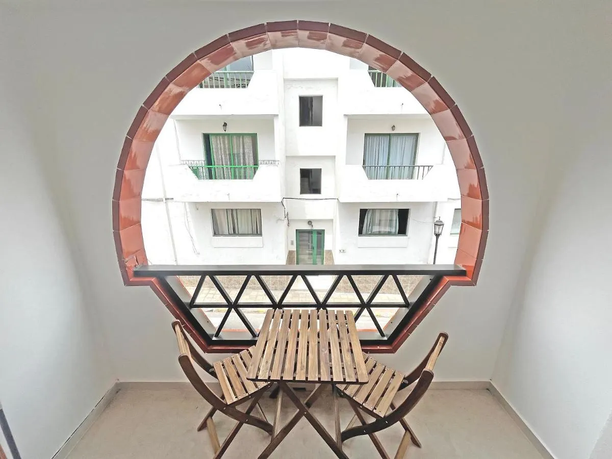 Casa Vista Surf - Beautiful Apartment W/ Terrace & Balcony Corralejo